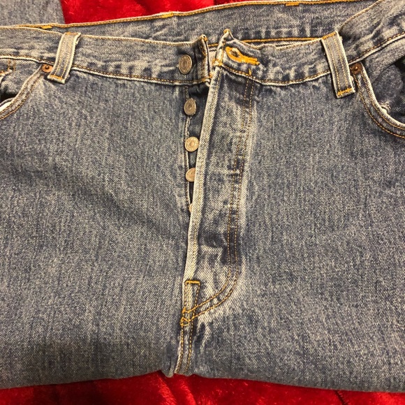 Men’s Levi’s 501’s Buttonfly Jeans - Picture 4 of 5